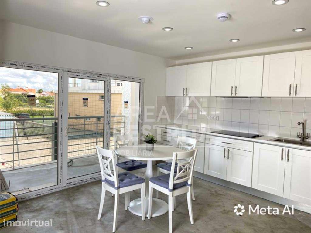 APARTAMENTO T1 NOVO COM PARQUEAMENTO, ARRECADAÇAO E TERRAÇO, CONDOM... - Grande imagem: 4/12