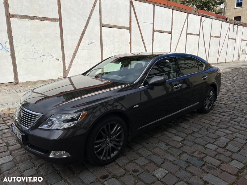 Lexus Seria LS 600h L Aut Luxury - 3