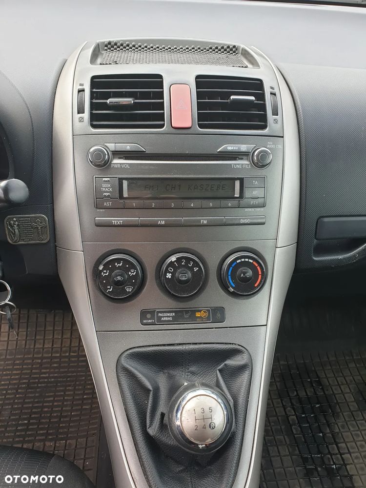 Toyota Auris 1.6 VVT-i Luna - 12