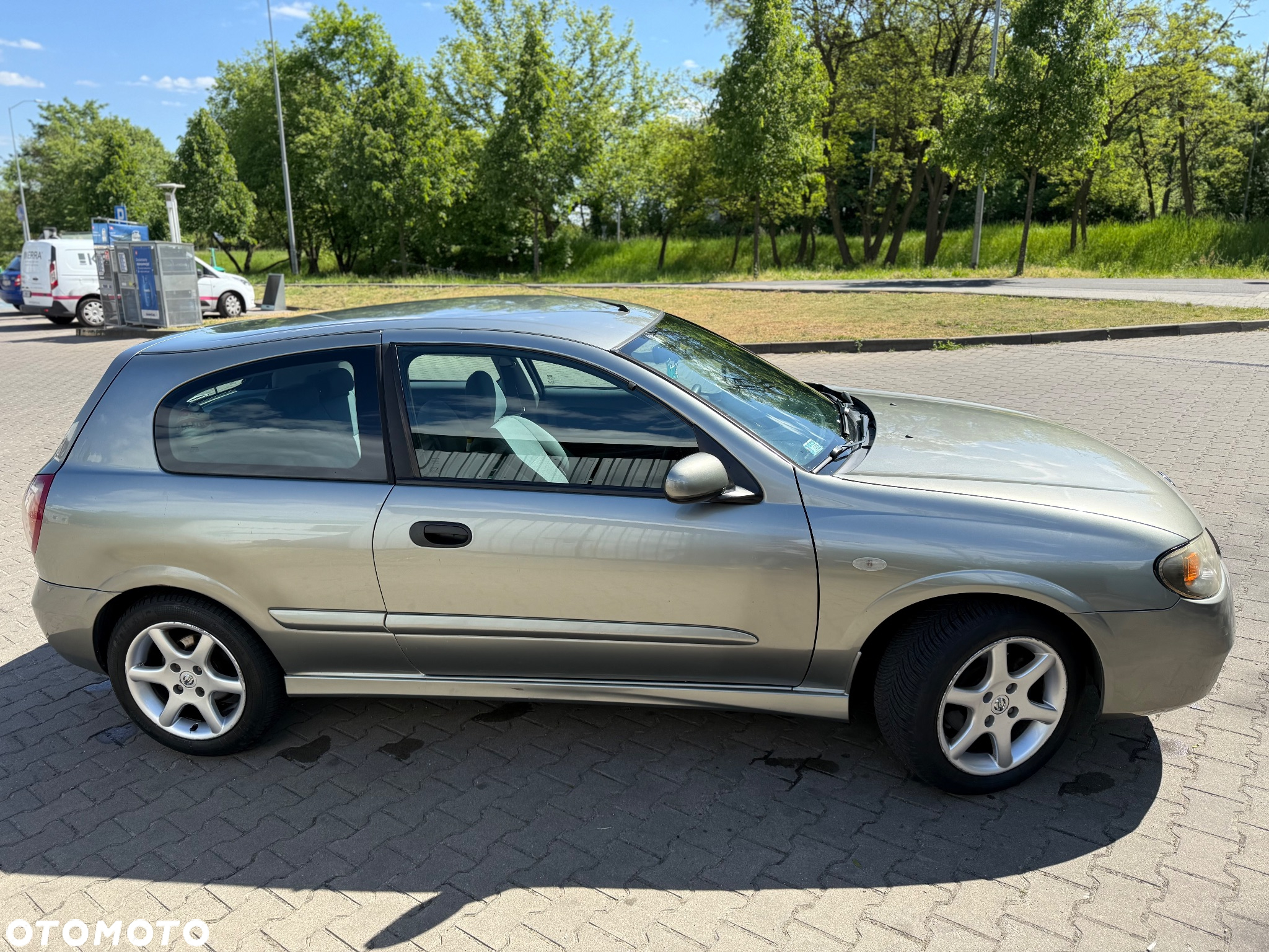 Nissan Almera II 1.5 Visia - 6