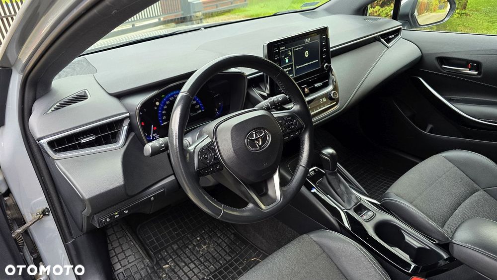 Toyota Corolla 1.8 Hybrid Selection - 23
