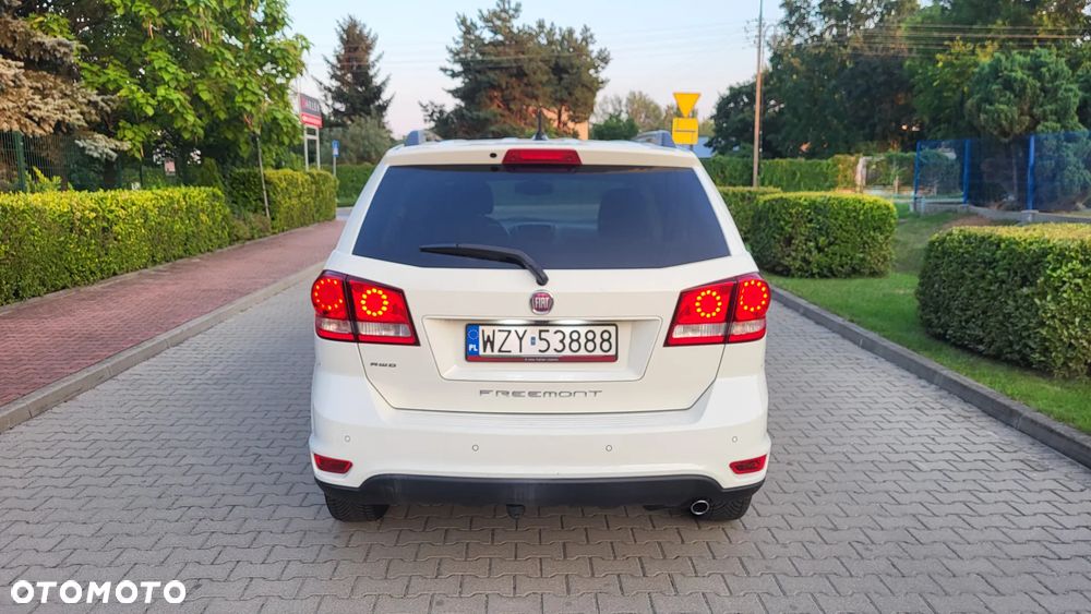 Fiat Freemont 2.0 Multijet 16V DPF Automatik Allrad Lounge - 33