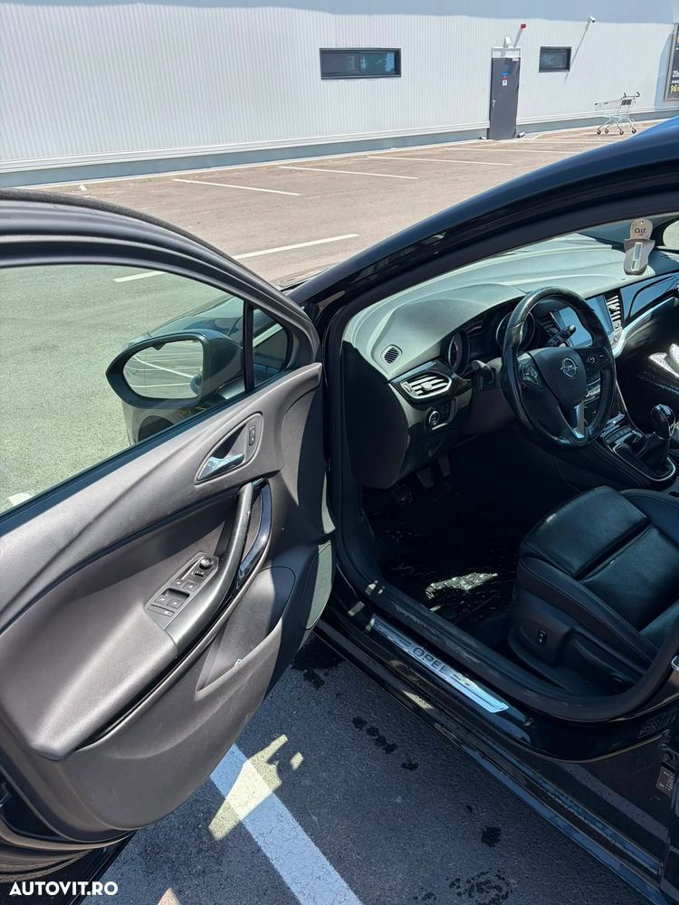 Opel Astra 1.6 CDTI ECOTEC ECOFlex Start/Stop Innovation - 2