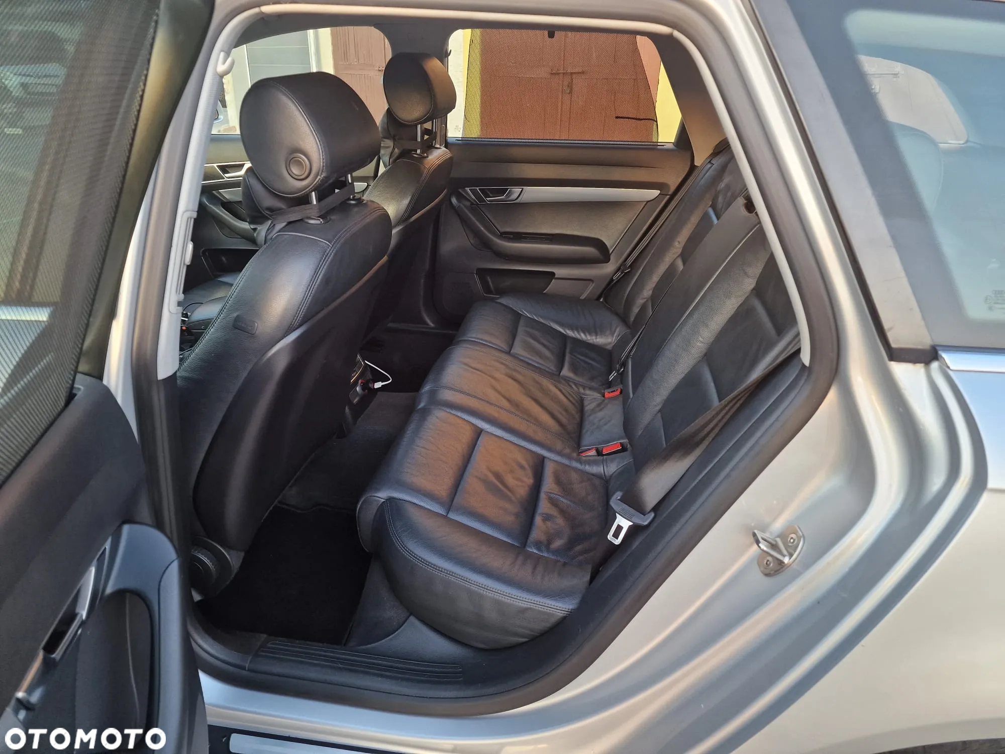 Audi A6 Avant 2.4 multitronic - 17
