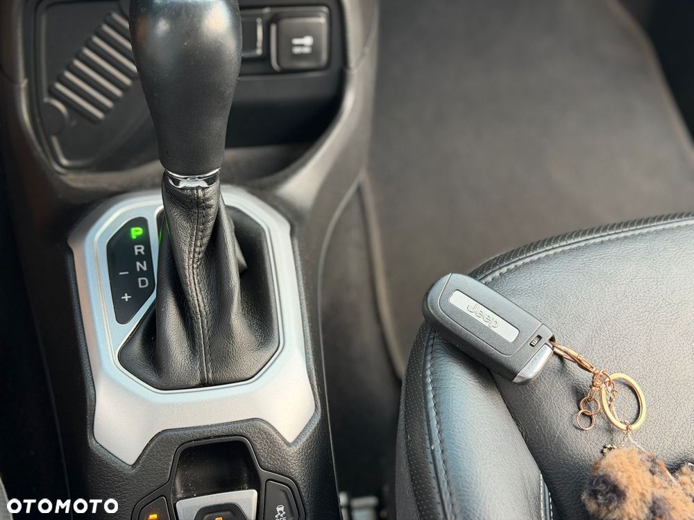 Jeep Renegade 1.6 MultiJet DSG Limited - 21