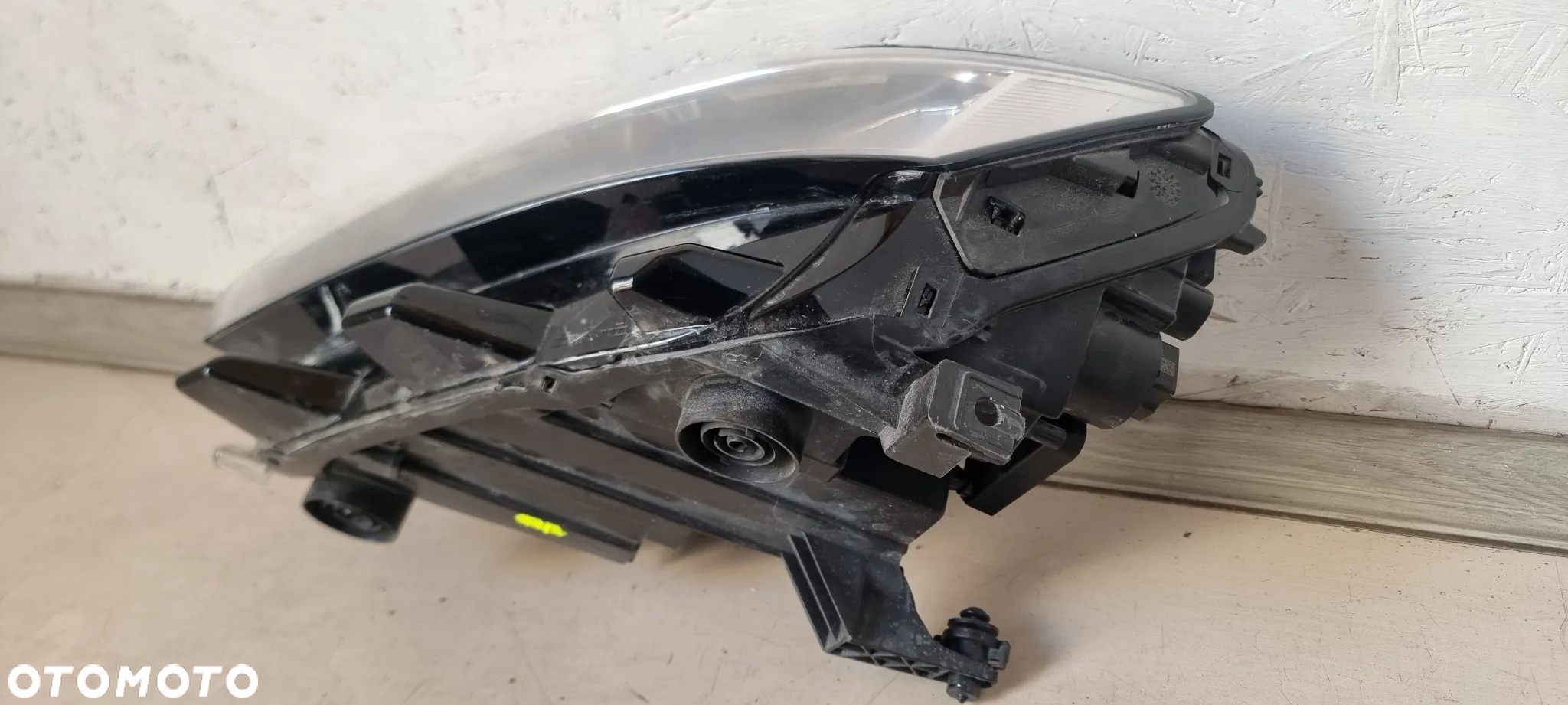 Lampa H7 przednia prawa lewa do VW T ROC 2GA '17 .. - 17