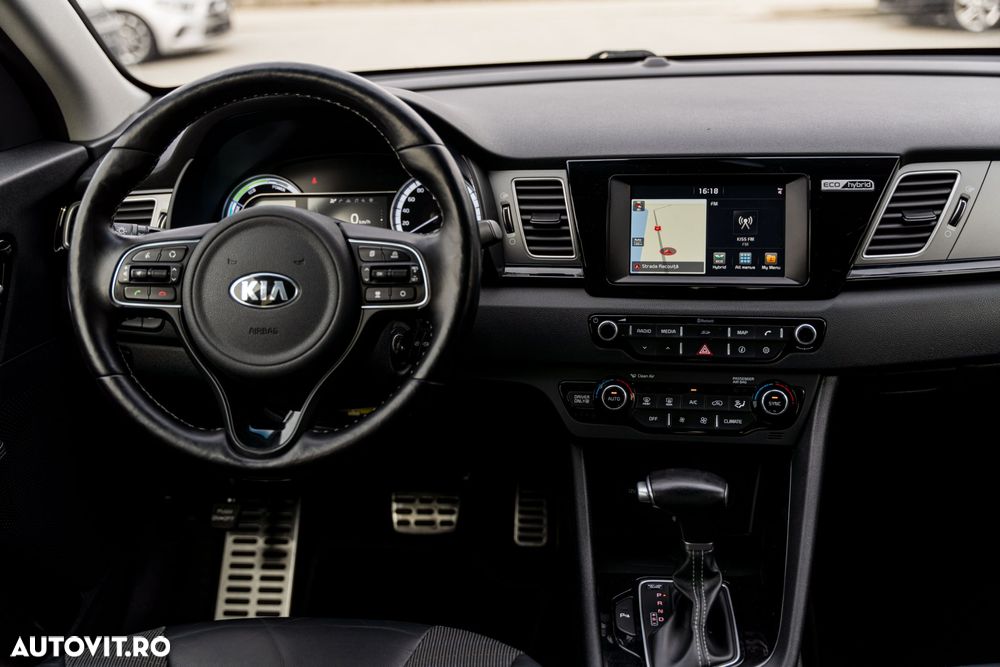 Kia Niro 1.6 GDI 2WD Aut. Spirit - 13
