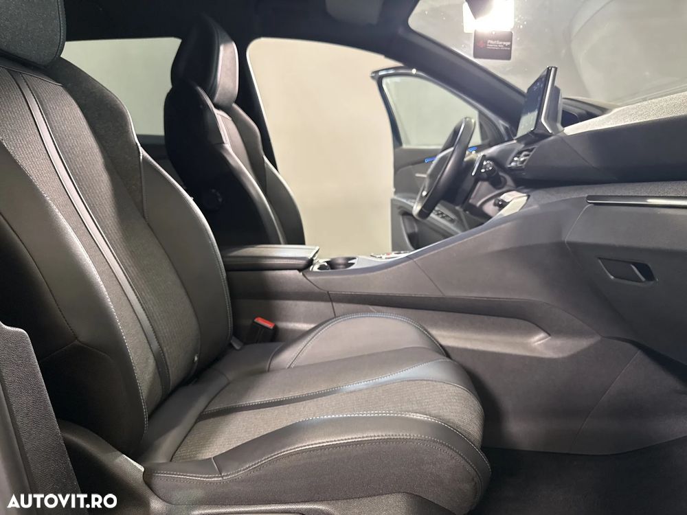 Peugeot 3008 - 12