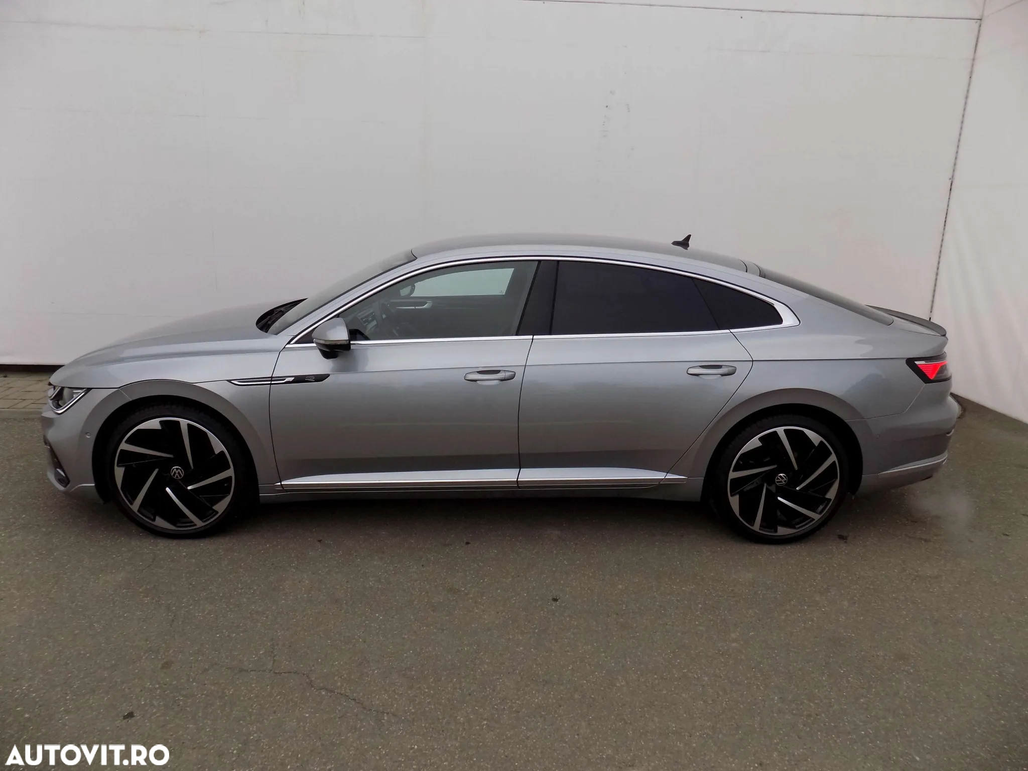 Volkswagen ARTEON 2.0 TDI DSG R-Line - 2