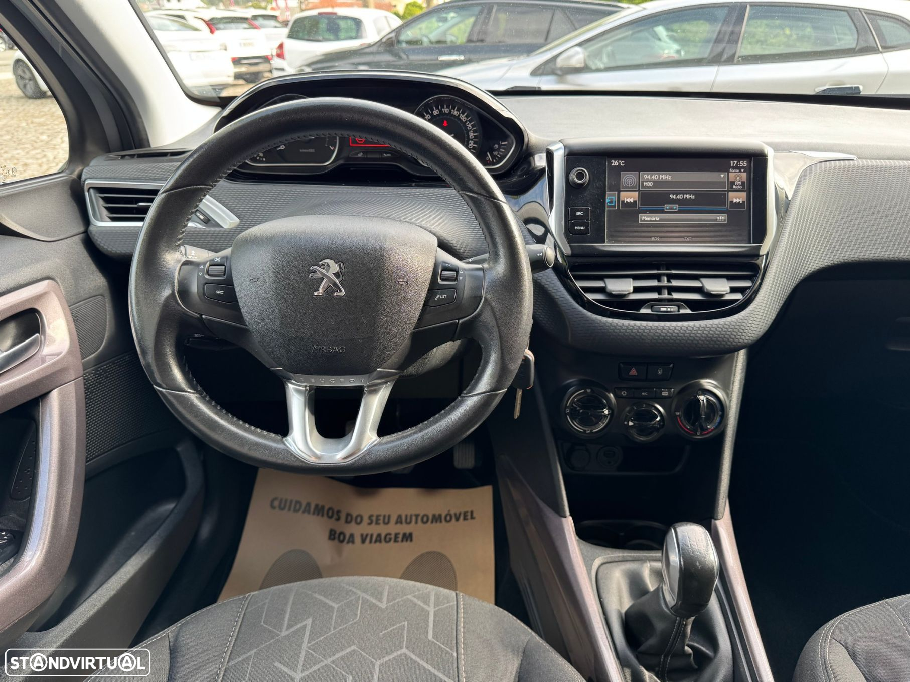 Peugeot 2008 1.2 PureTech Style - 8