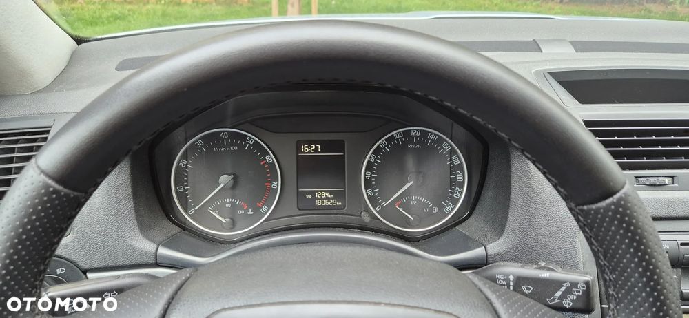 Skoda Octavia 1.6 Classic - 14