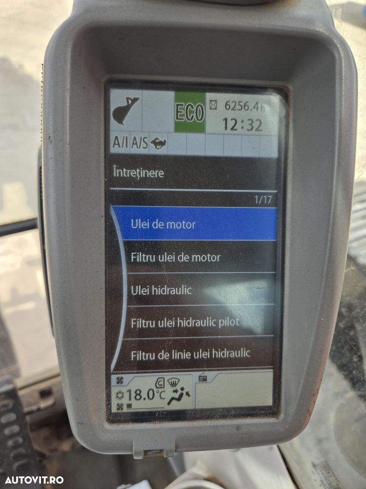 Hitachi ZX250-6, 2019, 6.254h, Masa operationala 27,1tone, cupa NOUA 1,55mc, cupla rapida, lant 80% bun doar 1.109h deplasare, consum mediu 12,5l/h, ad sapare 7m, camera spate si laterale, ridica 16,2 avertizare antirasturnare, 3 pompe hidr, PROMOTIE 86.900 - 25