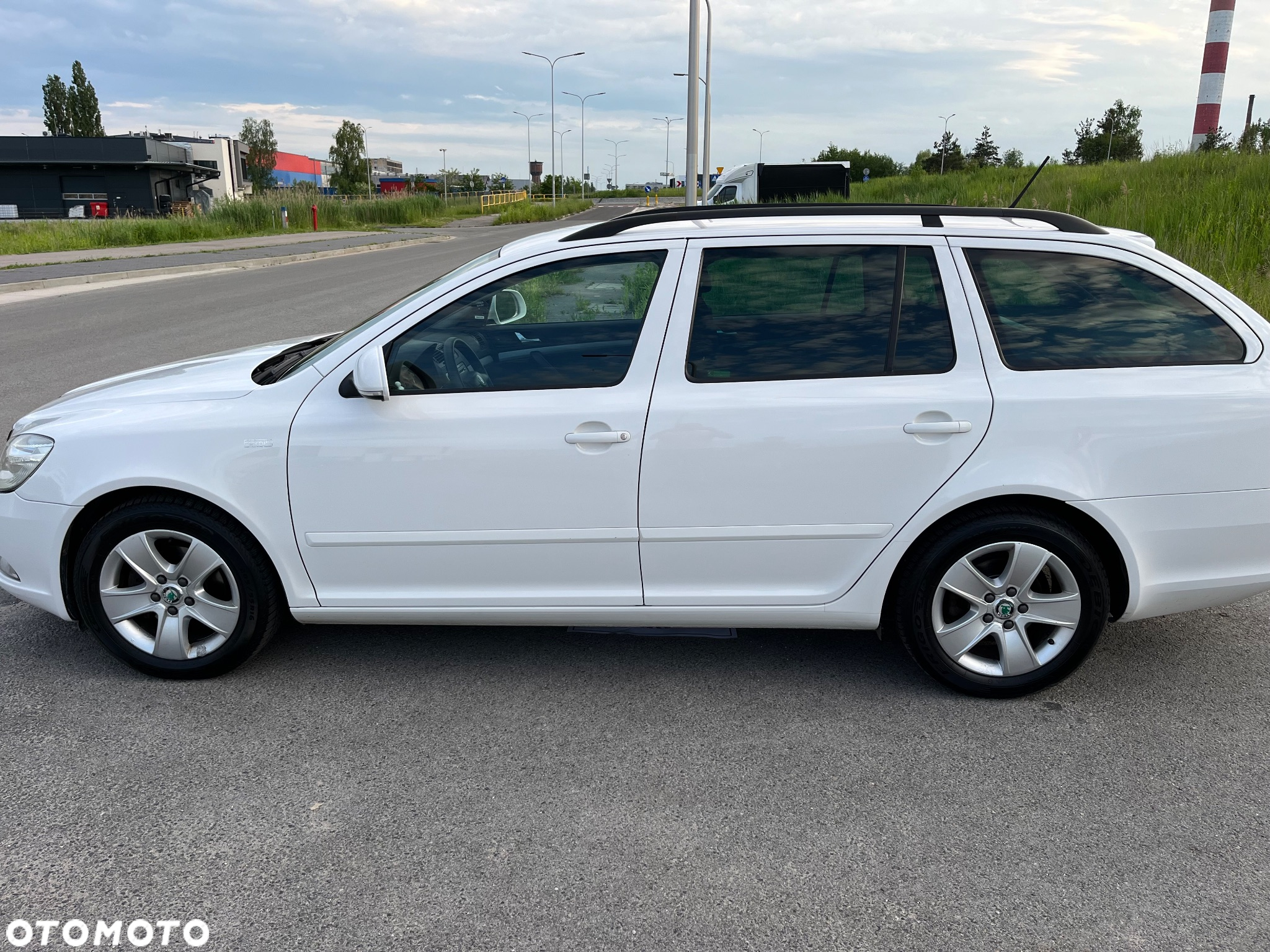 Skoda Octavia 2.0 TDI Family Plus - 6