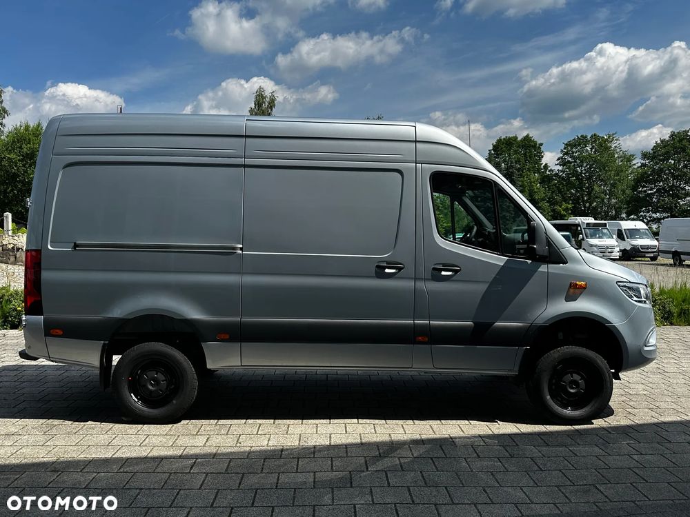 Mercedes-Benz Sprinter - 6