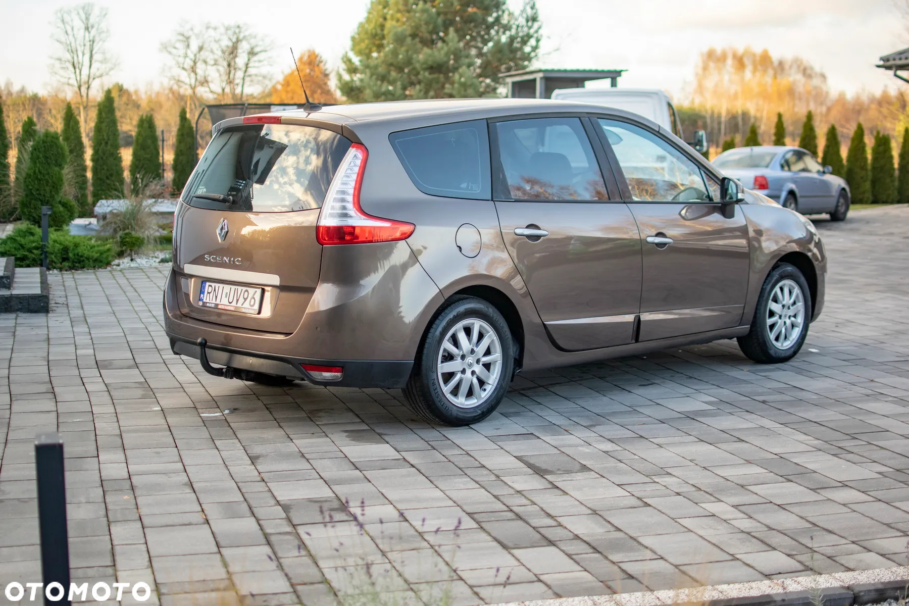 Renault Grand Scenic - 15