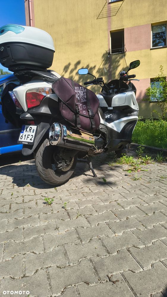 Honda Silver Wing - 8