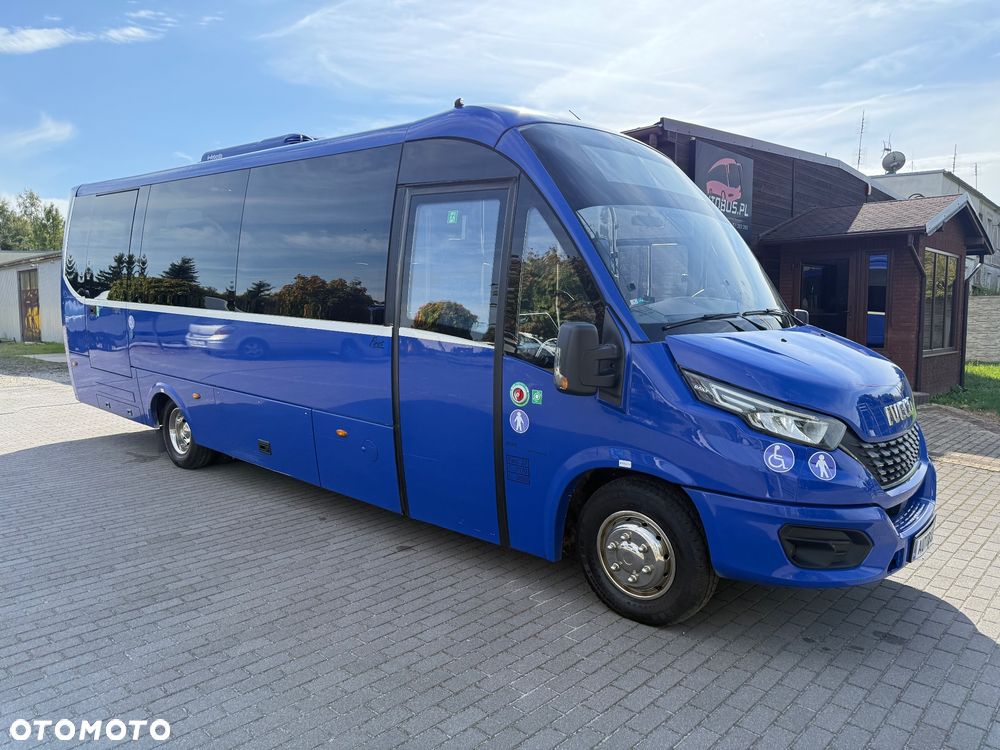 Iveco Rosero First - 6
