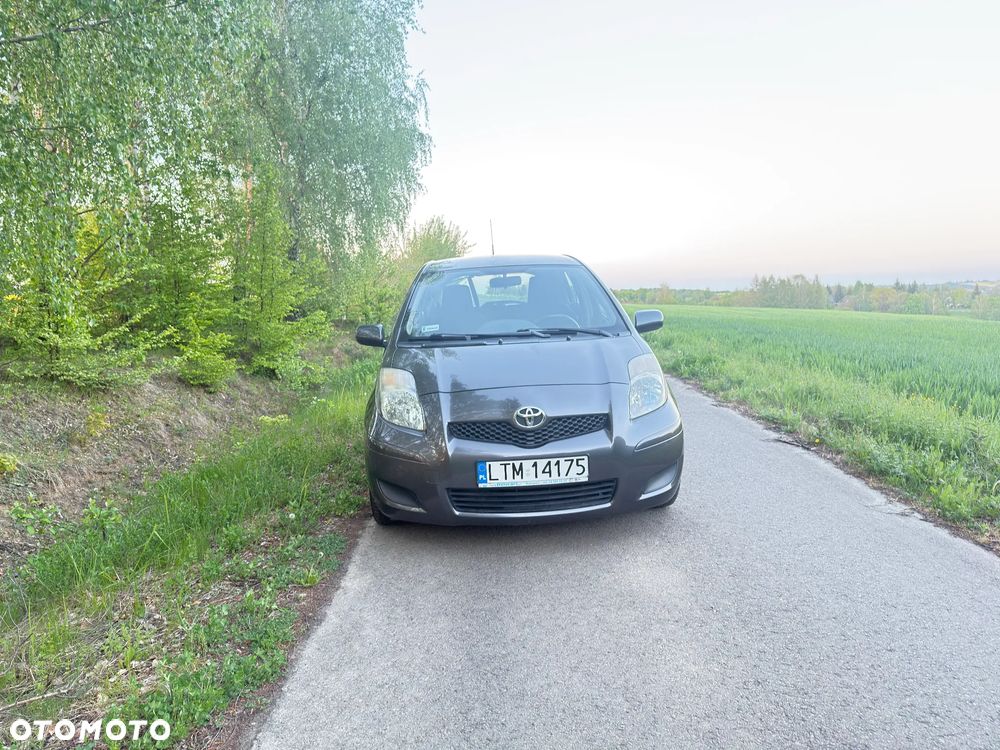 Toyota Yaris 1.33 2010 - 6