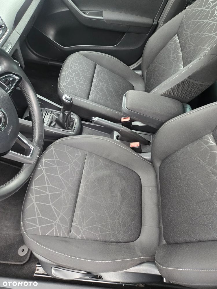 Skoda Fabia 1.0 MPI Soleil - 16