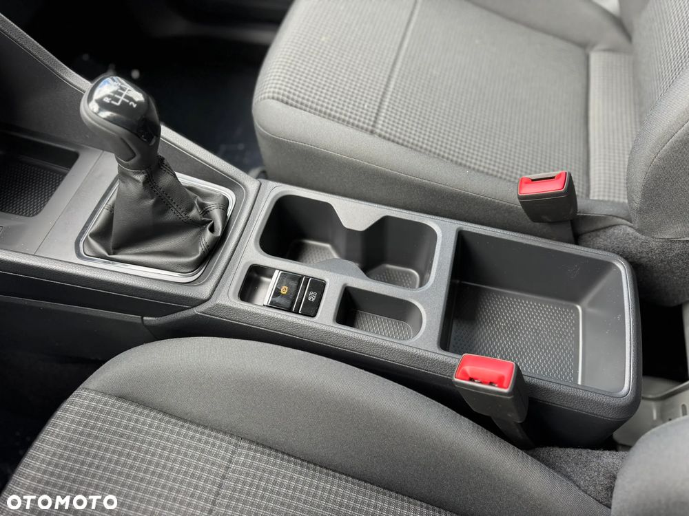 Volkswagen Caddy Cargo - 22