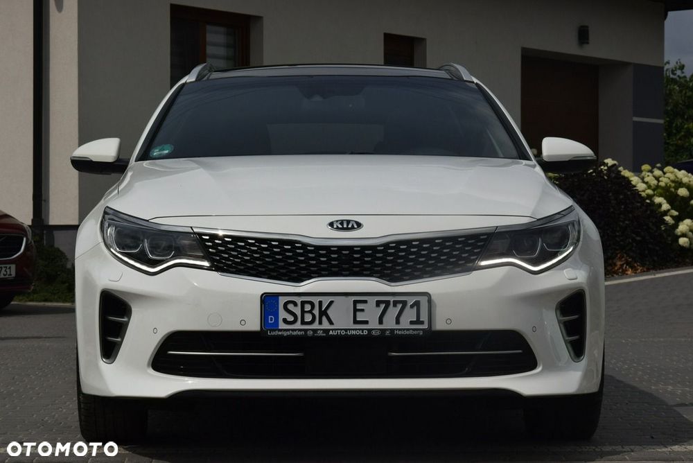 Kia Optima - 3
