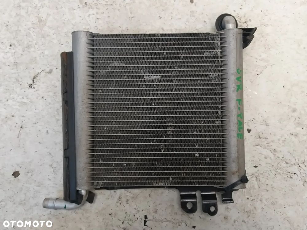 JAGUAR F-PACE X761 SVR 2016- DODATKOWA CHŁODNICA CHŁODNICE BOCZNE PRAWA MOCOWANIE ORYGINAŁ - 12