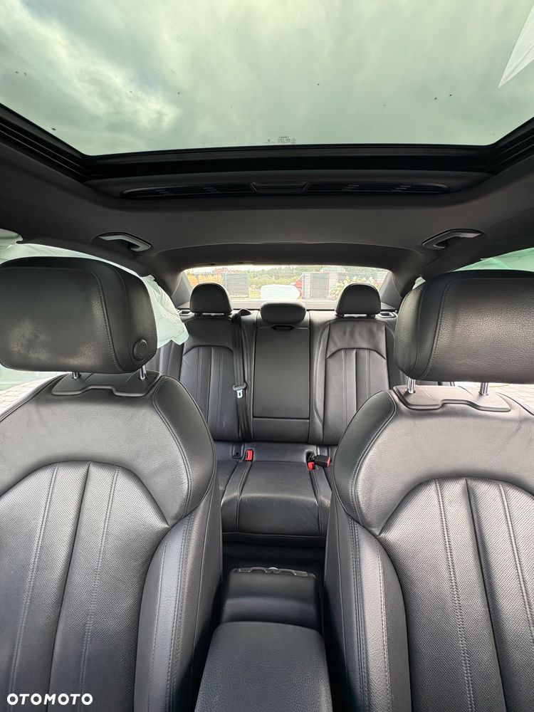 Audi A4 Limousine - 9