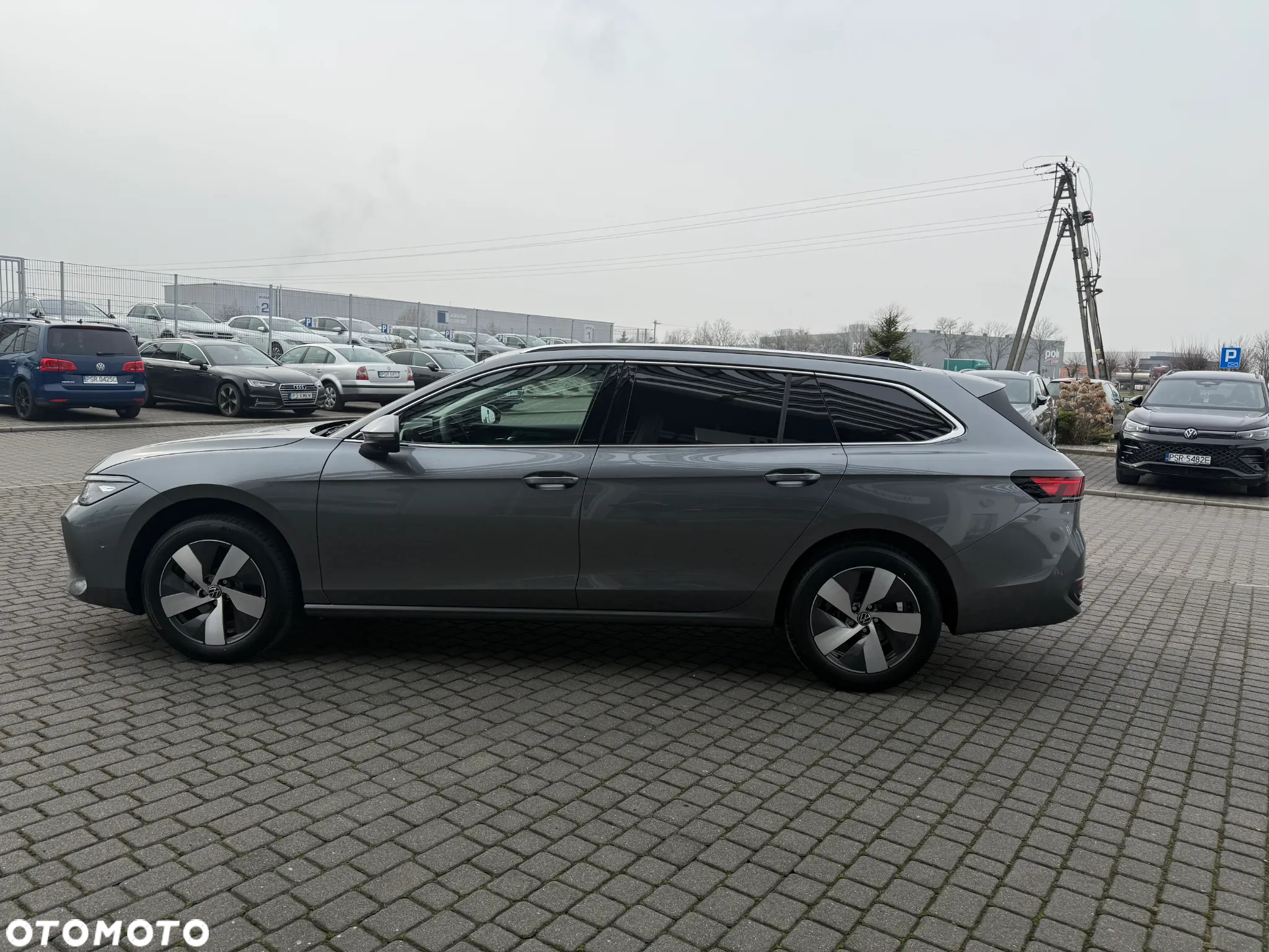 Volkswagen Passat 2.0 TDI EVO Business DSG - 6