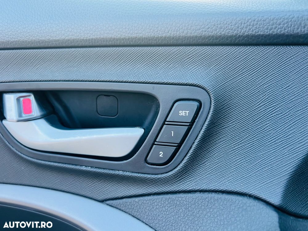 Hyundai Grand Santa Fe 2.2 CRDi 4WD Automatik Luxury Pack+ - 32