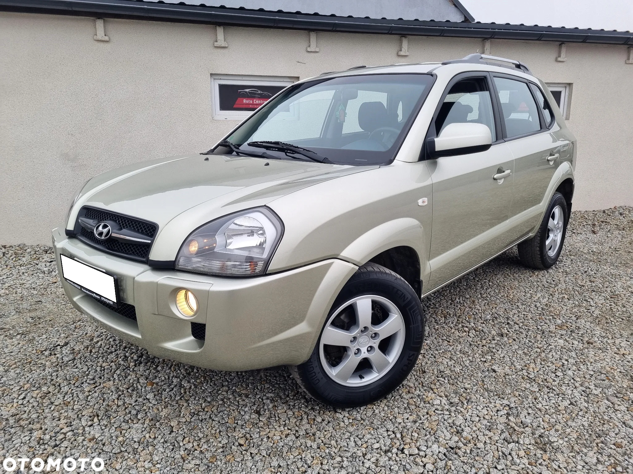 Hyundai Tucson 2.0 Comfort 2WD - 2
