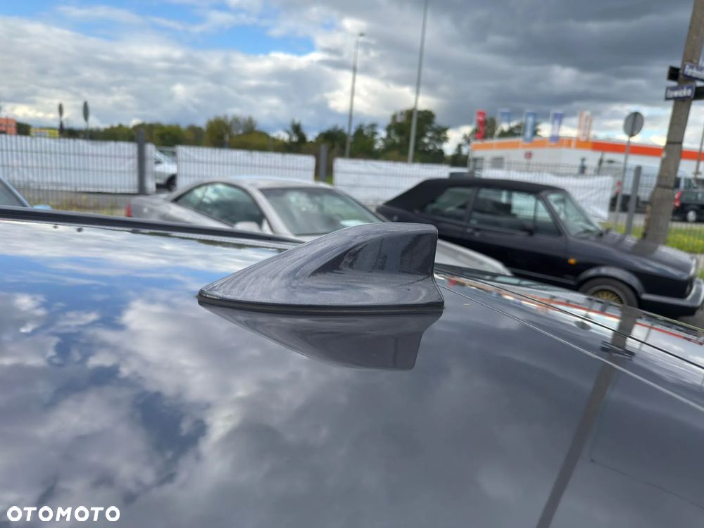 Toyota Avensis 2.0 D-4D Prestige - 29