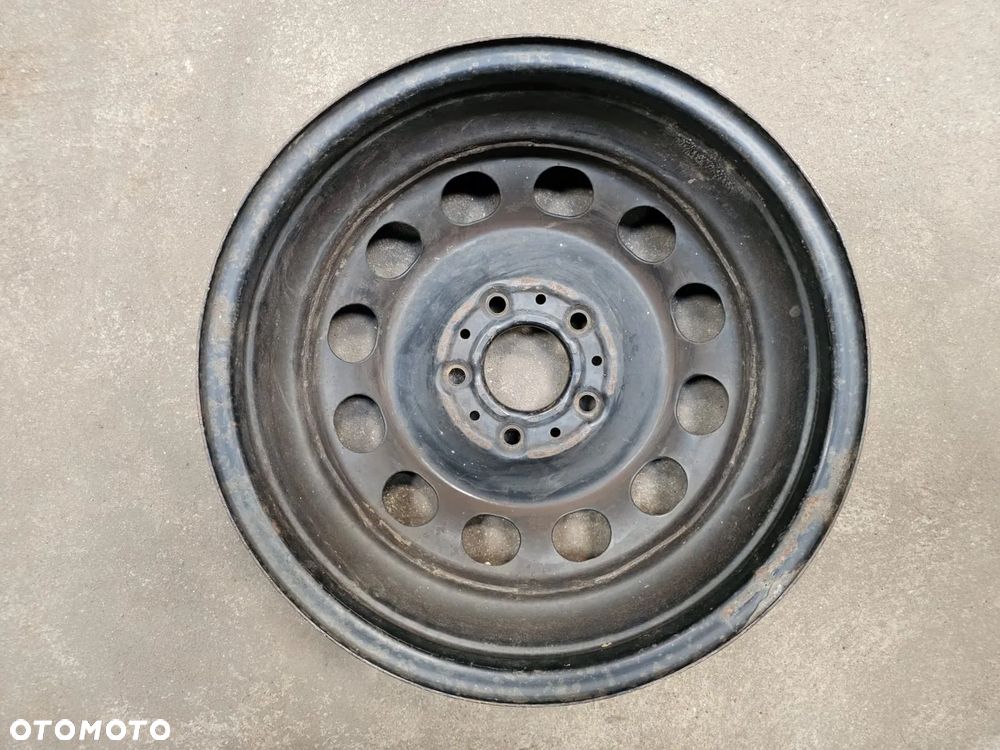 (V18) Felga stalowa 16'' BMW 1 E81 E82 E87 3 E36 E46 E90 5 E60 / 6Jx16 ET37 5x120 - 3