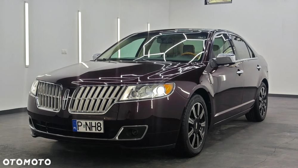 Lincoln MKZ - 3