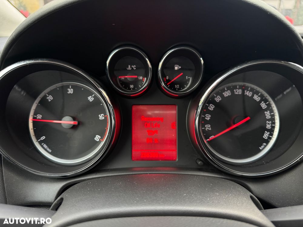 Opel Astra 1.3 CDTI DPF Edition - 11