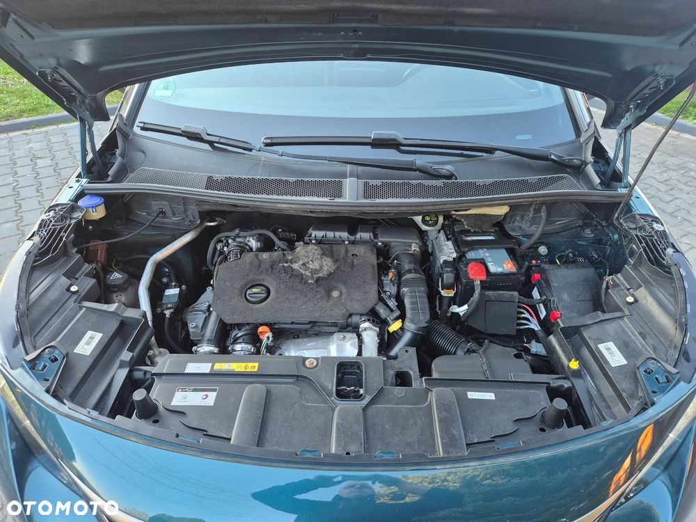 Peugeot 5008 BlueHDI 130 EAT8 Allure Business-Paket - 38