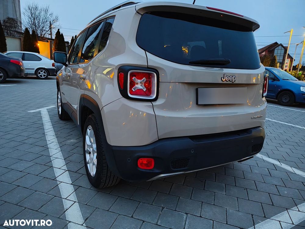 Jeep Renegade - 25