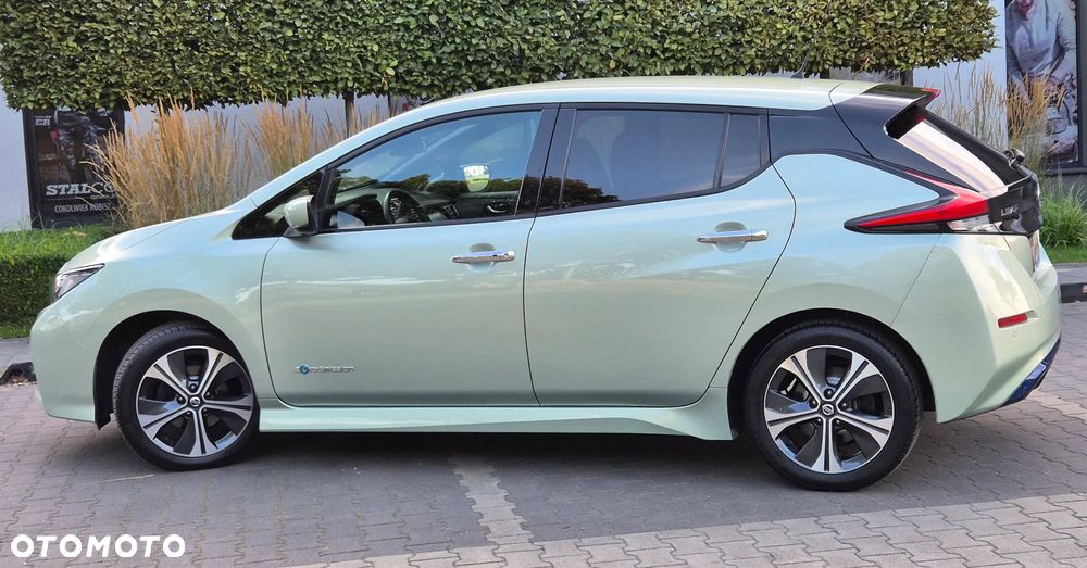 Nissan Leaf 40 kWh 2.ZERO Edition - 35