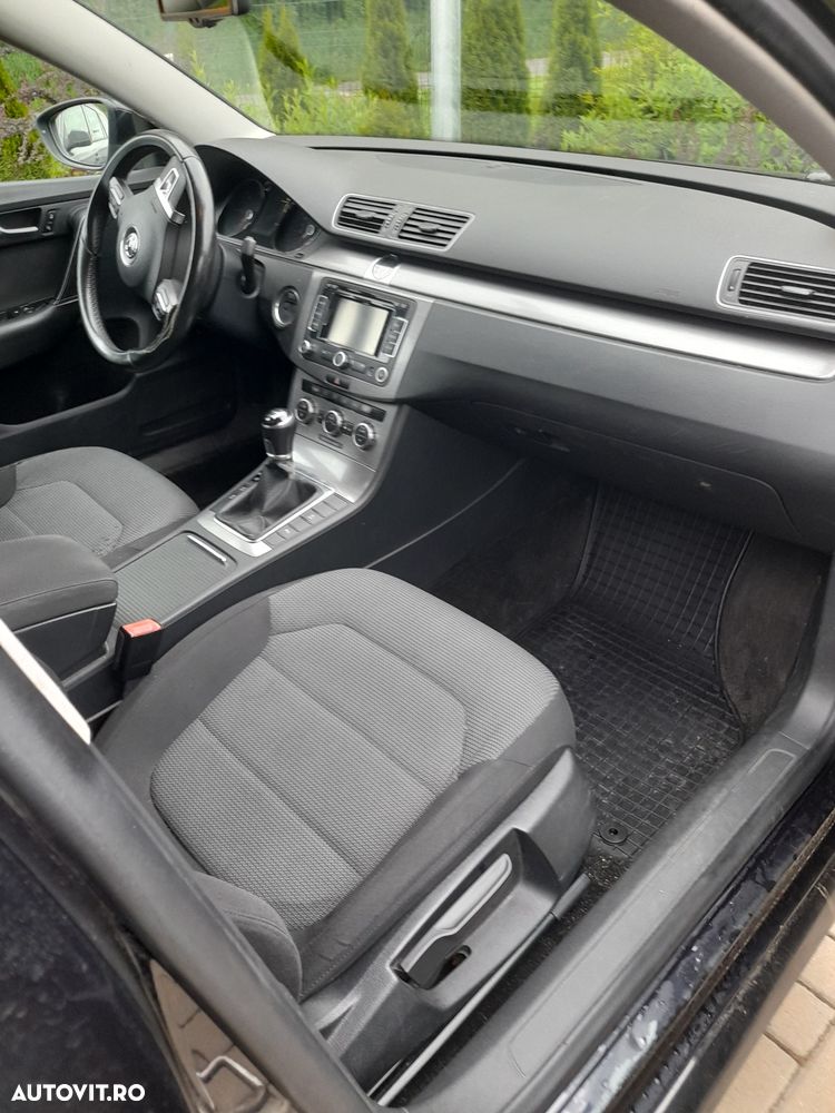 Volkswagen Passat 2.0 TDI BlueMotion Technology Comfortline - 4