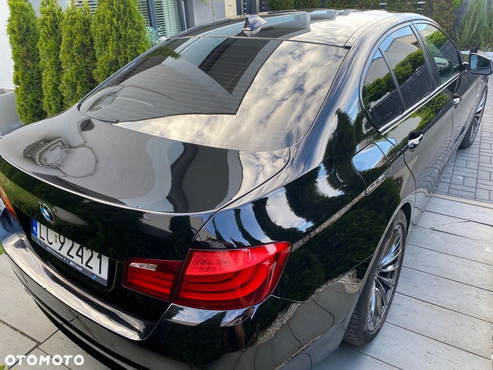BMW Seria 5 520i - 5