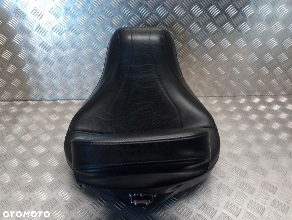 Siedzenie fotel oparcie kierowcy HONDA VTX 1300 R/S/T 03-09r   PN. 15090 - 4