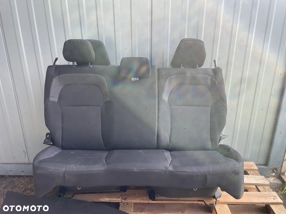 Fotele kanapa Dacia Sandero III - 2