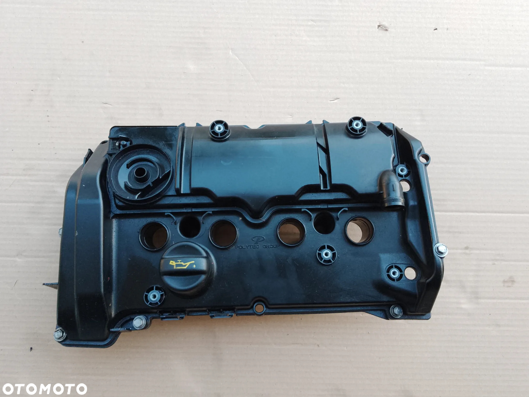 POKRYWA ZAWORÓW OE CITROEN C5 C4 C4 PICASSO 1.6 THP - 2