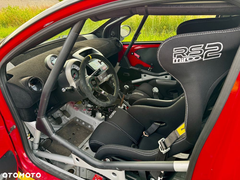 Peugeot 107 1.0 Active - 12