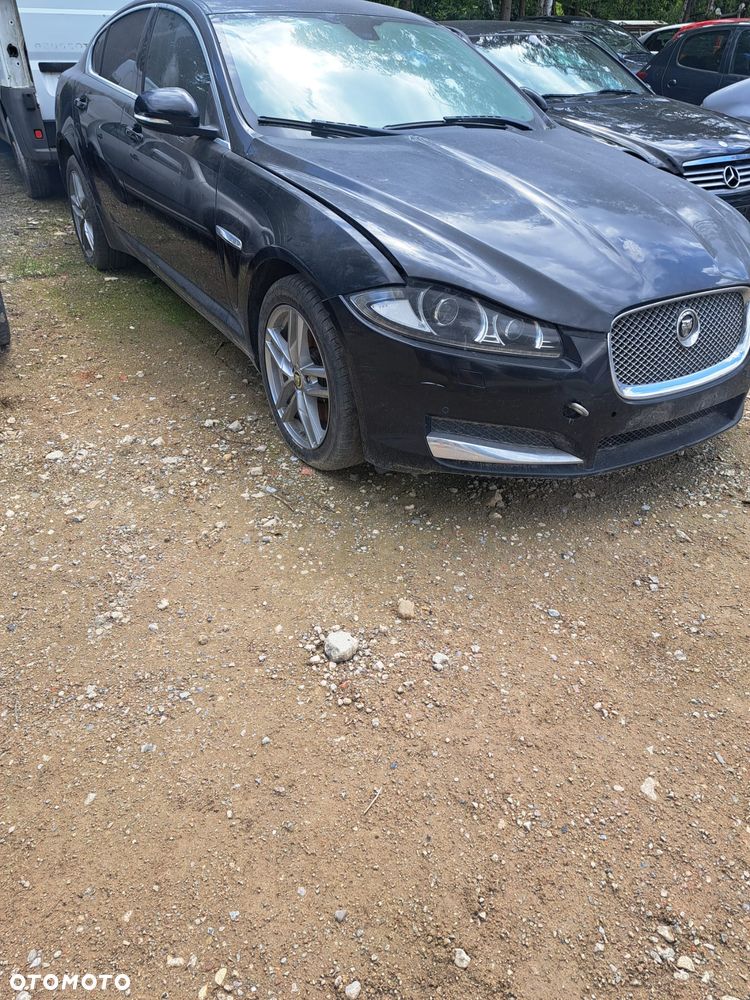 Jaguar XF 2.2 - 1