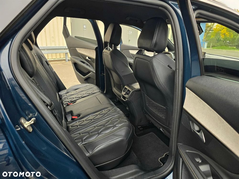 Peugeot 3008 1.6 PureTech Hybrid PHEV GT Pack S&S EAT8 - 17