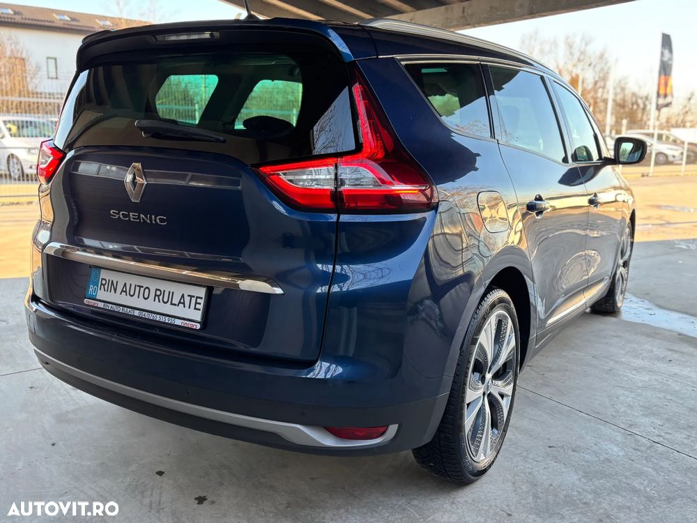 Renault Grand Scenic - 8