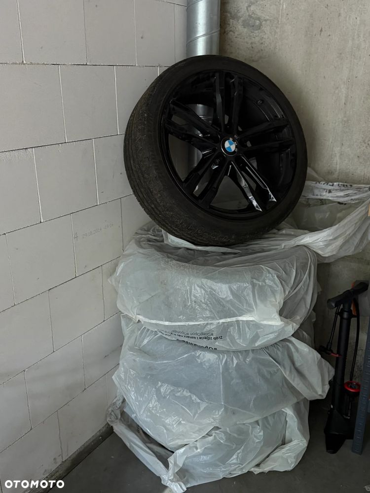 BMW Seria 3 330i Sport Line - 23