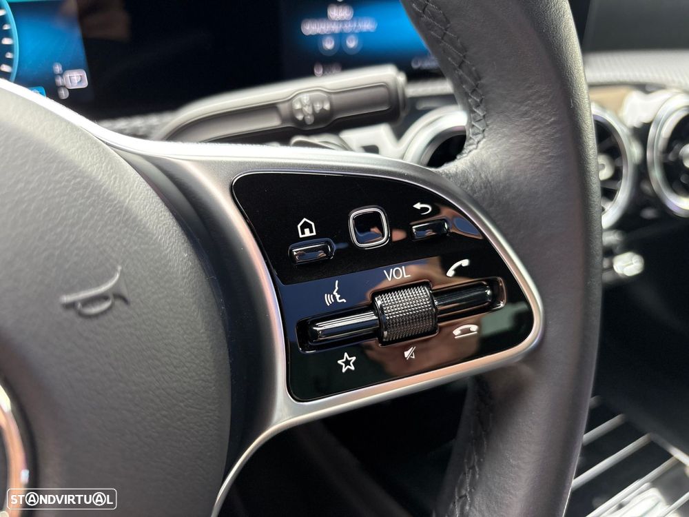 Mercedes-Benz A 200 Style Plus Aut. - 13