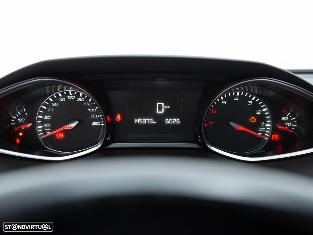 Peugeot 308 SW - 17