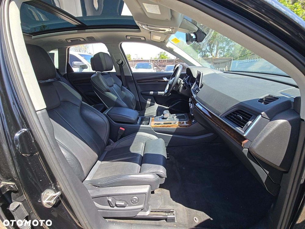 Audi Q5 2.0 TFSI Quattro S tronic design - 12